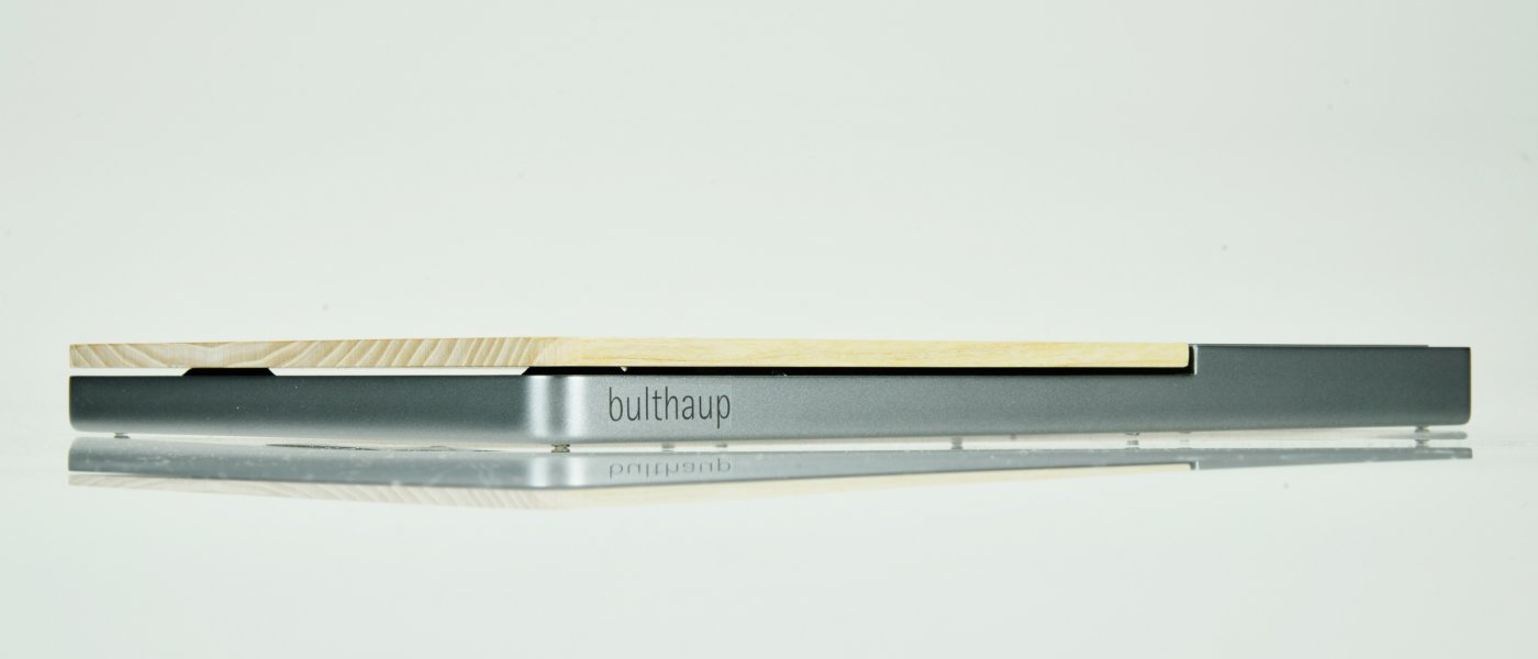 UWID | b Solitaire