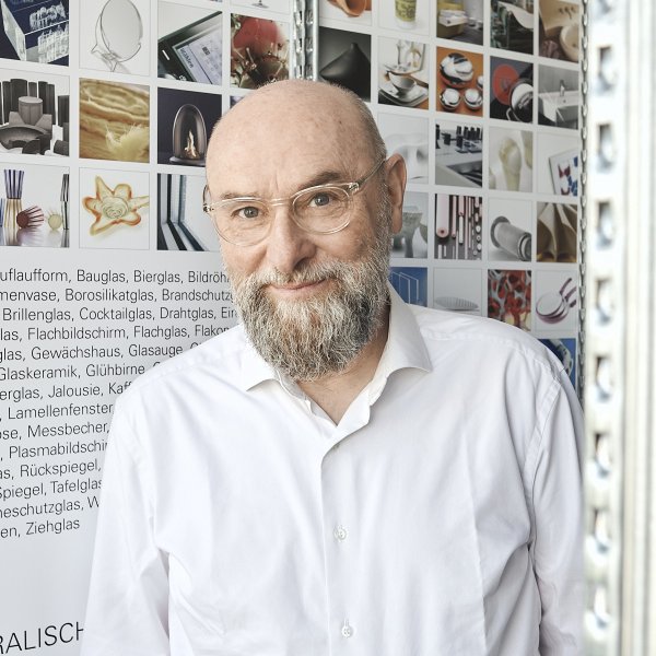 Prof. Martin Topel