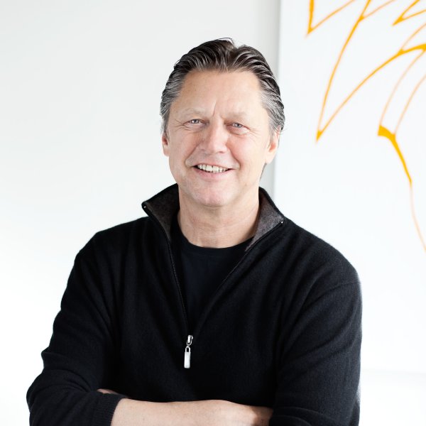 Prof. Norbert Thomas